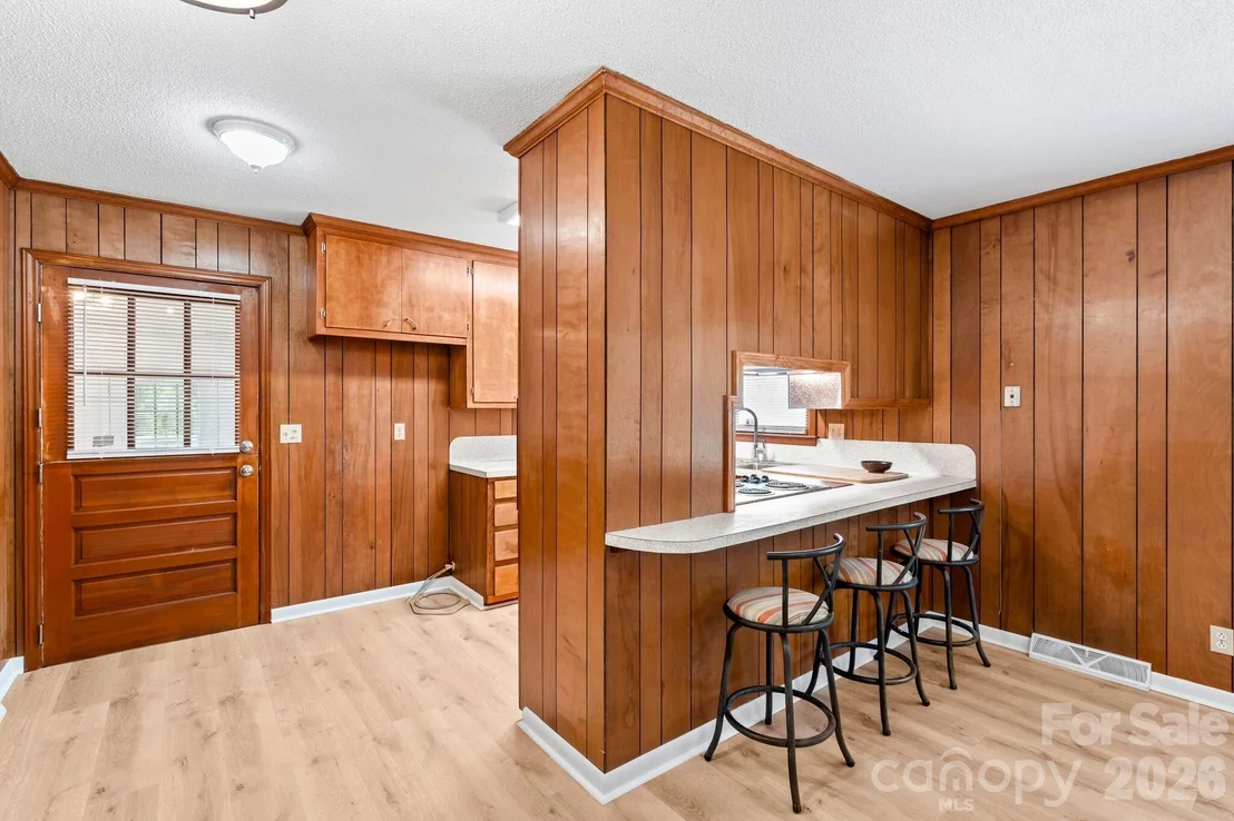 Photo of 6325 Long Ferry Road