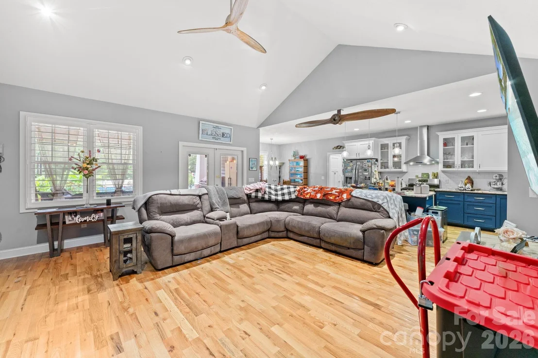 Photo of 1655 Antioch Road