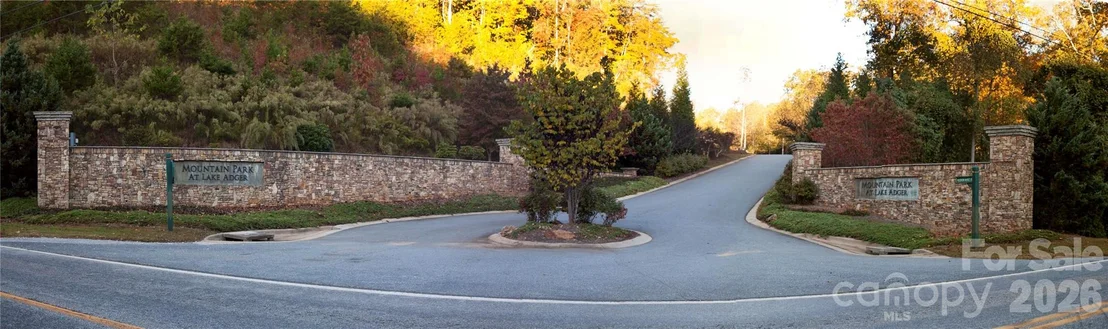 Photo of 23 Mountain Parkway