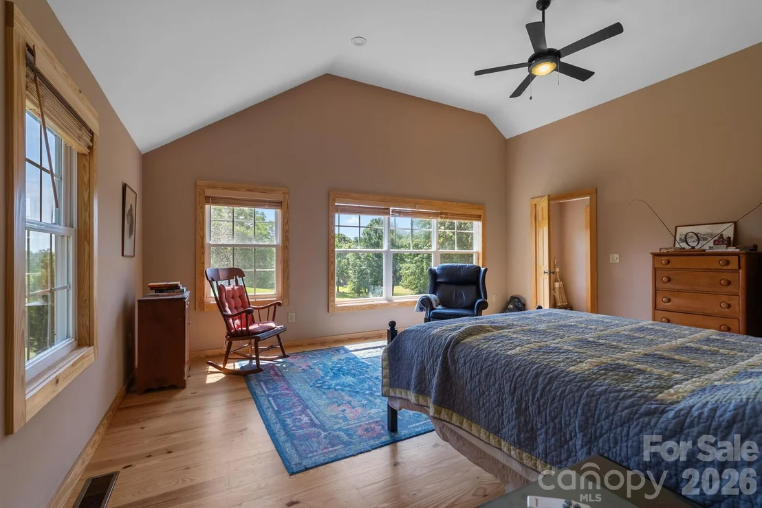 Photo of 1350 Lee Cudd Road