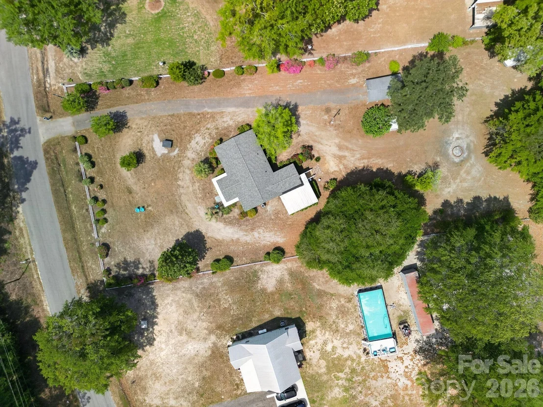 Photo of 1724 Camp Shelor Drive