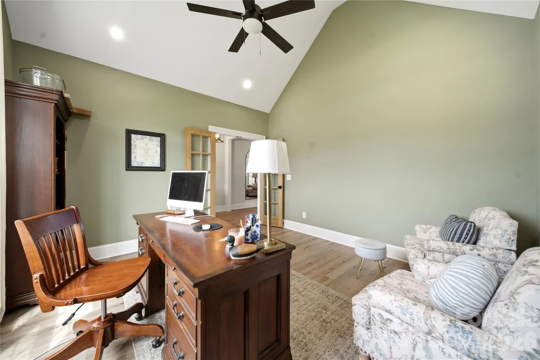 Photo of 531 Buckview Lane
