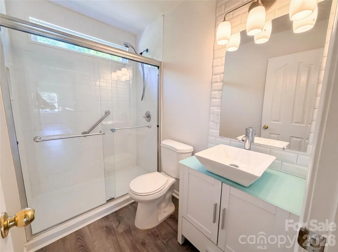 Photo of 6032 Briggs Drive