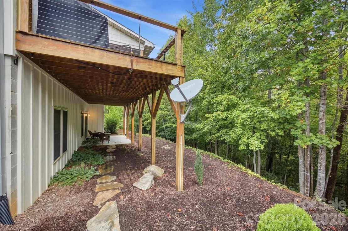 Photo of 124 Beechmont Drive
