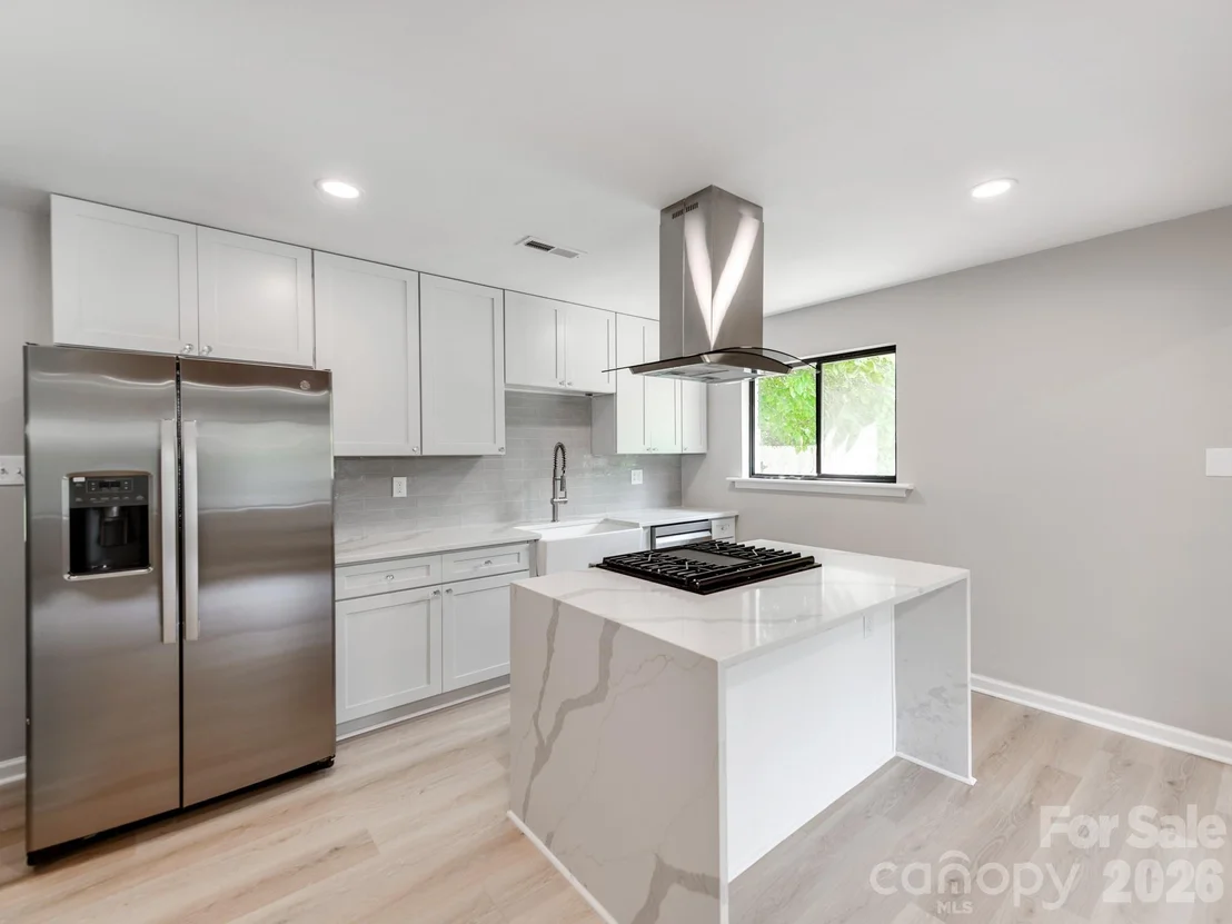 Photo of 4925 Springview Road