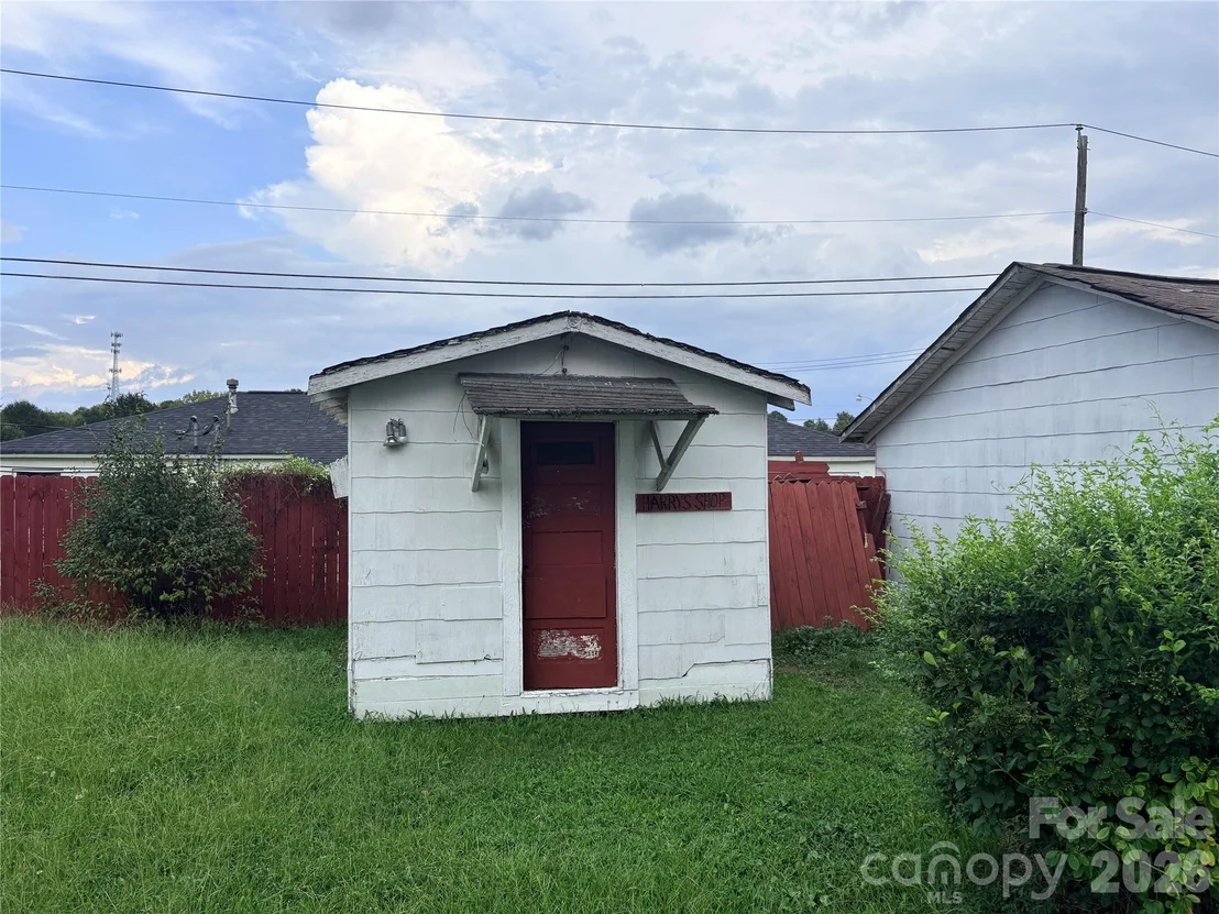 Photo of 504 Brendale Drive