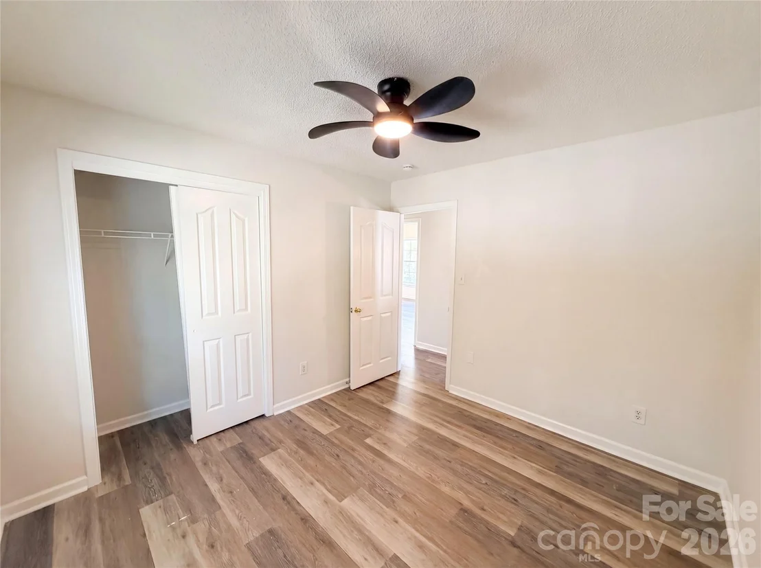 Photo of 6032 Briggs Drive