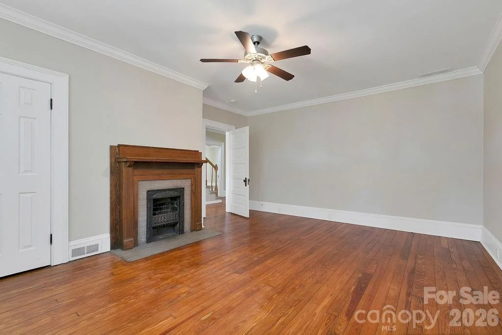 Photo of 208 Probart Street