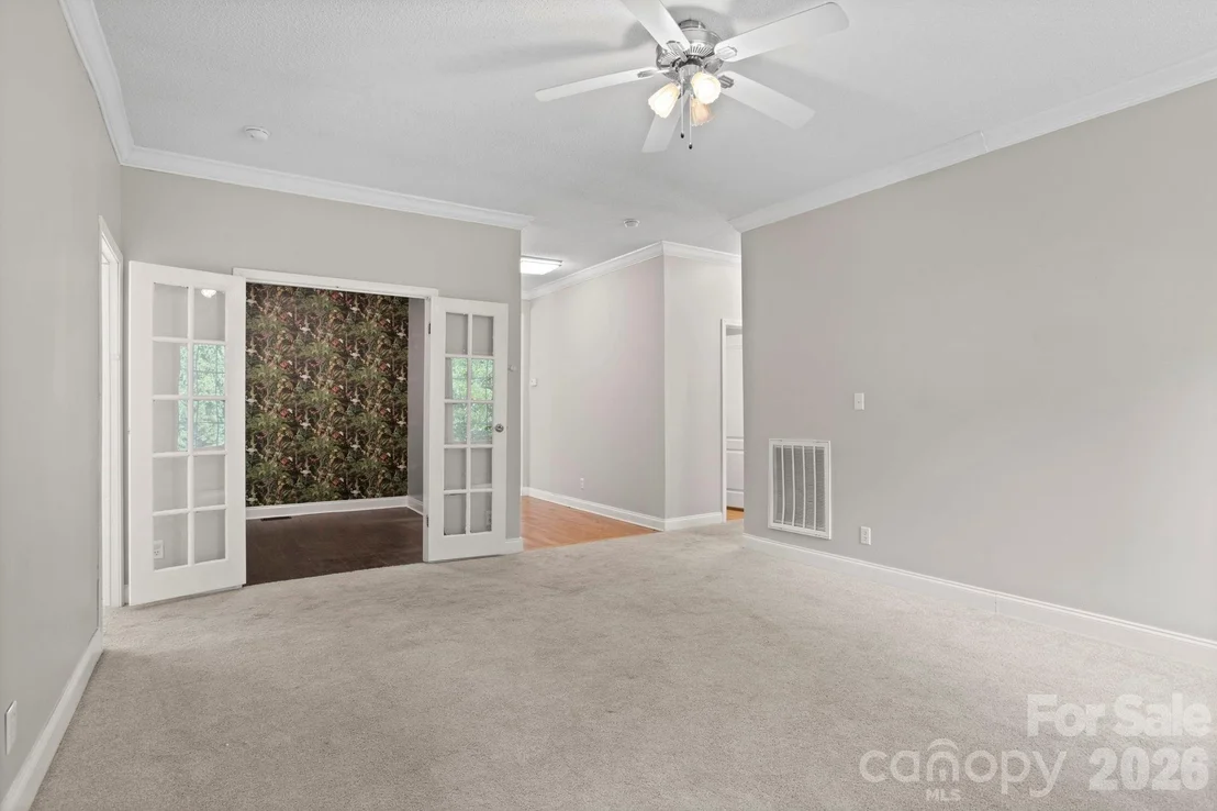 Photo of 97 Meadowview Drive