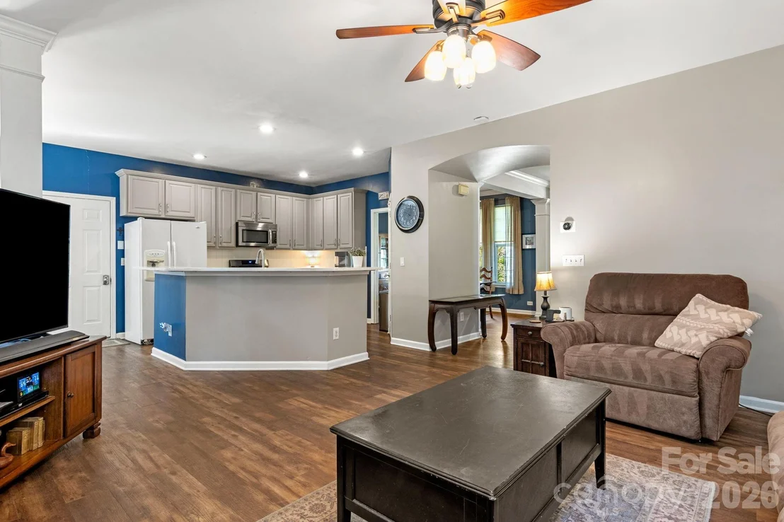 Photo of 324 Brixham Place