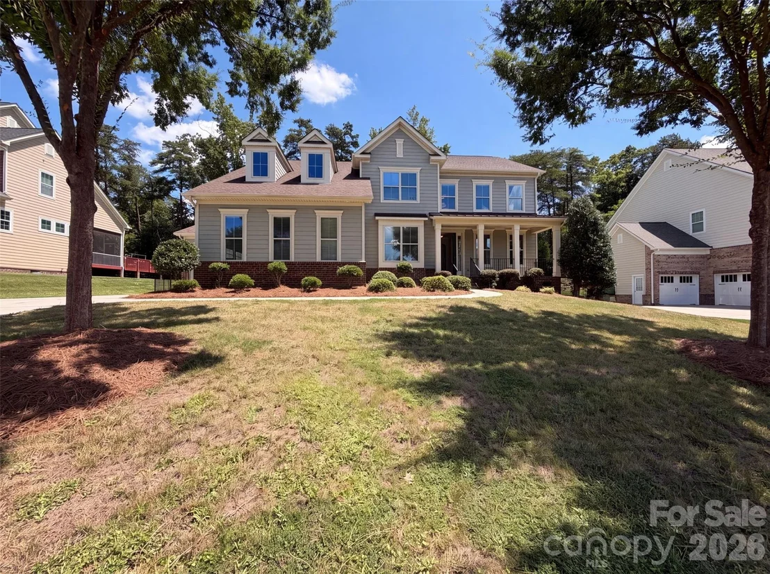 Photo of 147 Monteray Oaks Circle