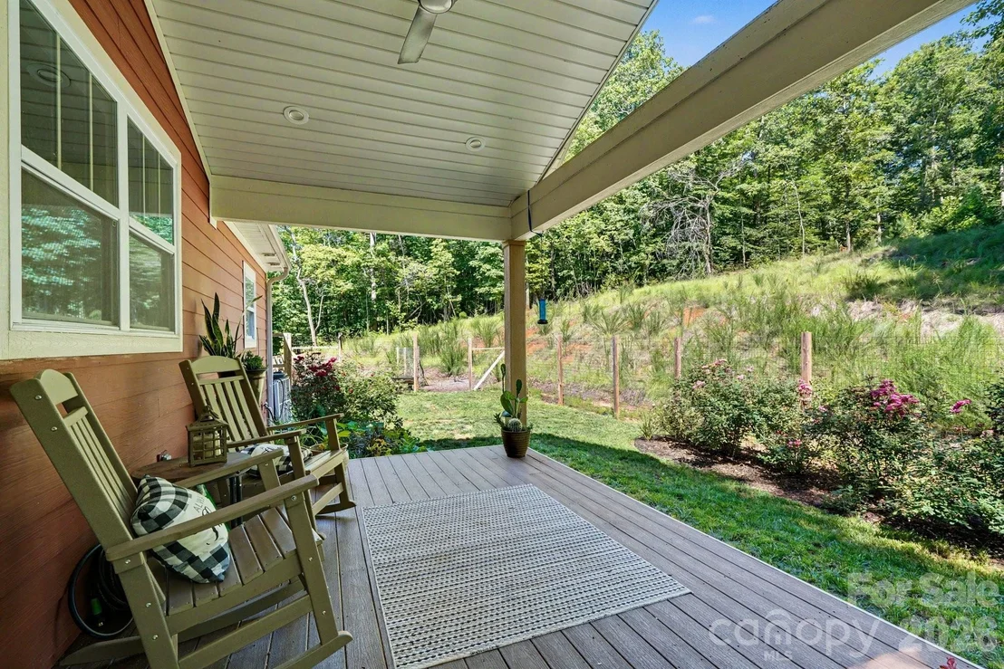 Photo of 1241 Hayes Road