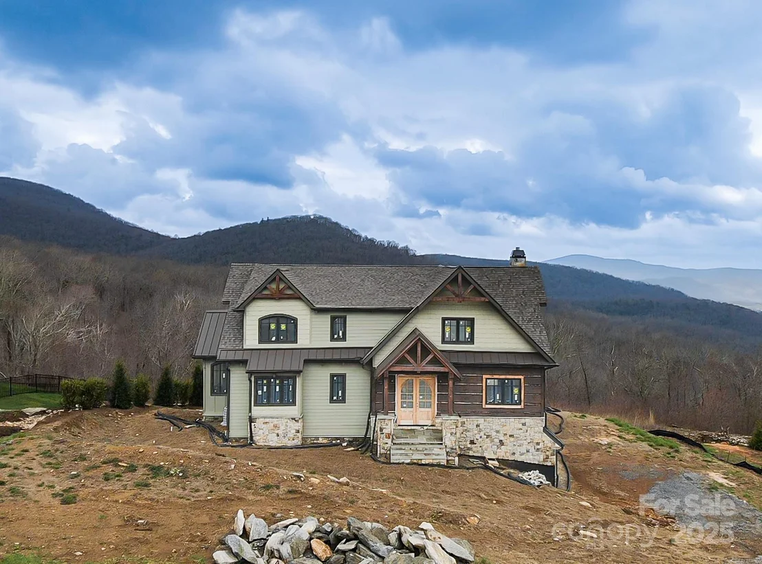 Photo of 475 Dancing Bear Drive