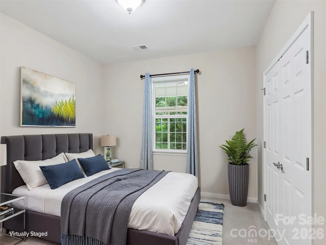 Photo of 11 Eagle Pointe Way