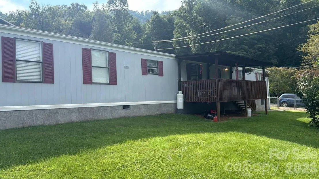 Photo of 574 and 576 Paint Fork Road