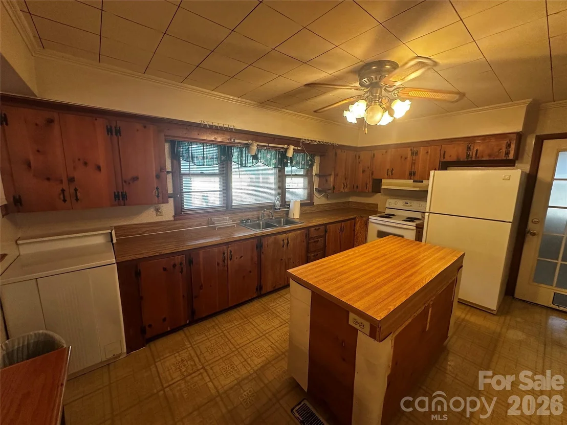 Photo of 1093 Evans Mill Road