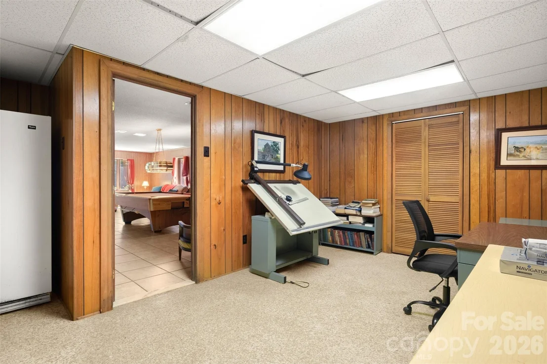 Photo of 600 Fairway Drive