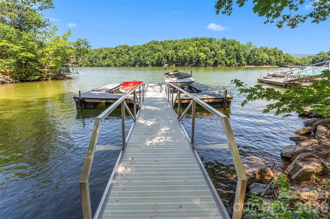 Photo of 1313 High Trail Drive