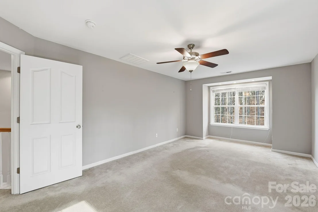 Photo of Unit 252 at 719 Deerbrook Lane