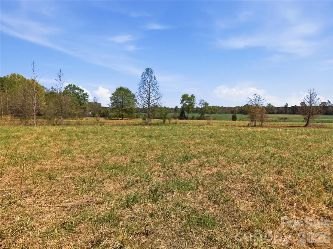 Photo of 52 Mcmillan Road