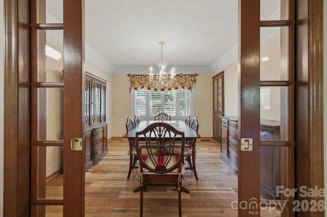 Photo of 232 Westwood Drive