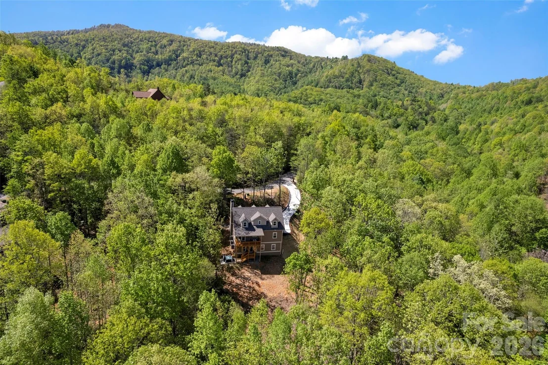 Photo of 233 Arcadia Falls Way