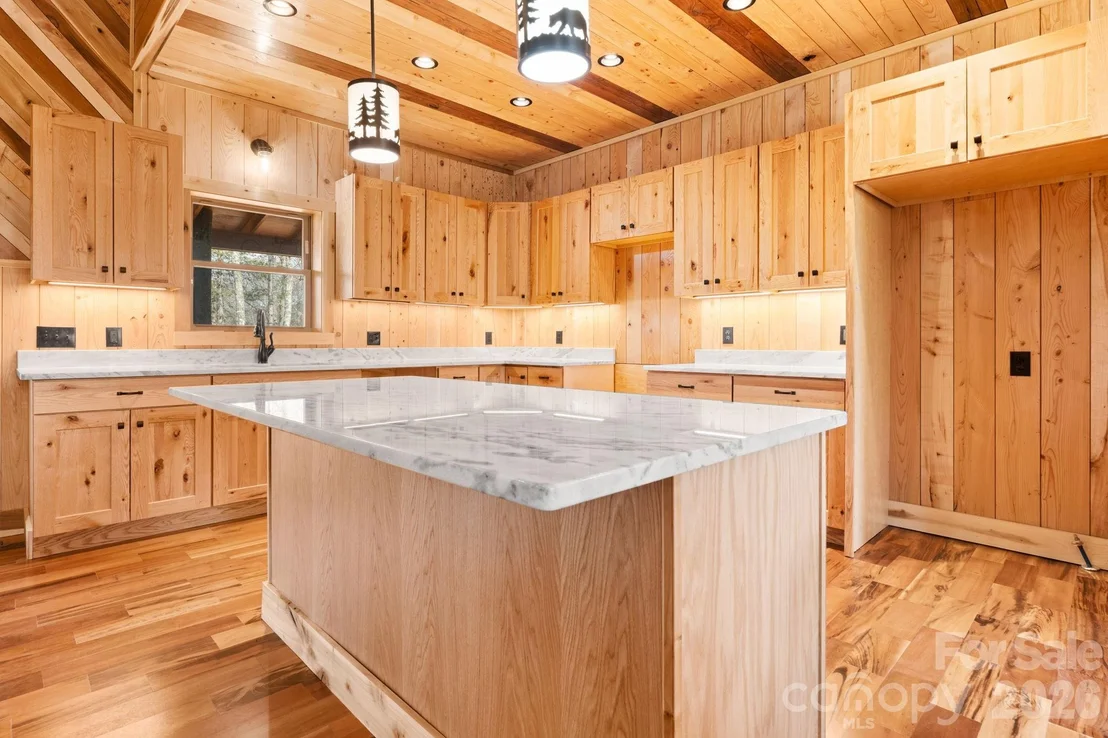 Photo of 449 Hampton Ridge Road