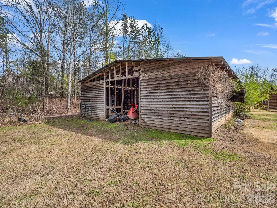 Photo of 308 Frog Hollow Road