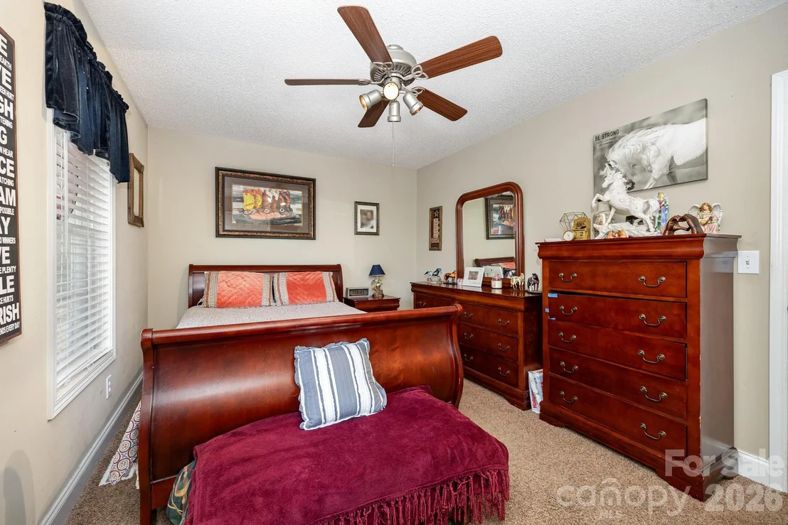 Photo of 715 Candlewick Drive