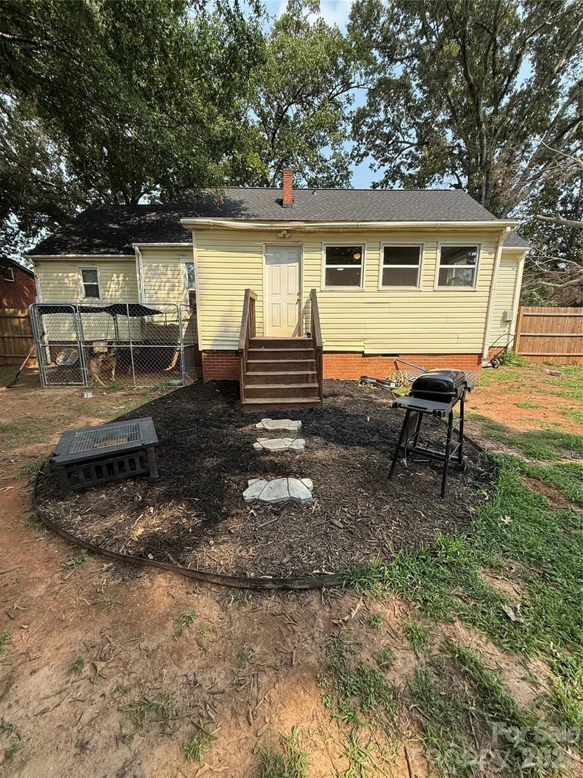 Photo of 1105 Fallston Road