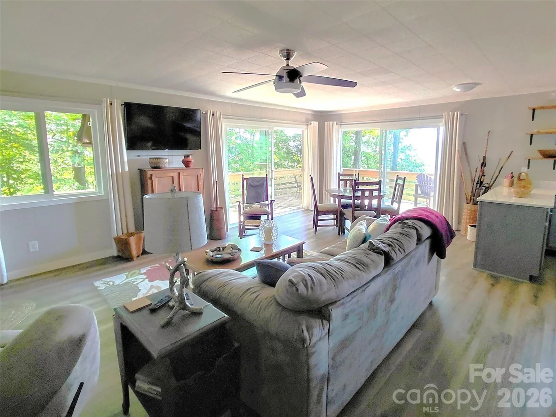 Photo of 314 Blackberry Lane