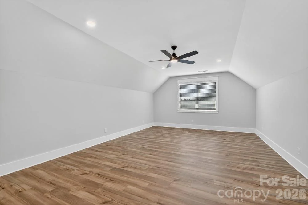 Photo of 1652 Dresden Drive