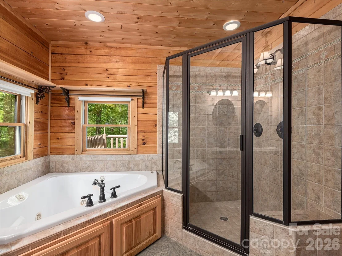Photo of 413 Green Hills Road