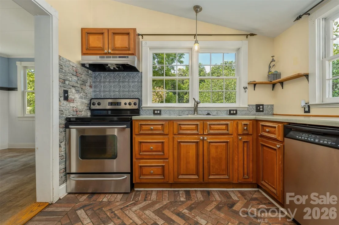 Photo of 100 Cannon Drive