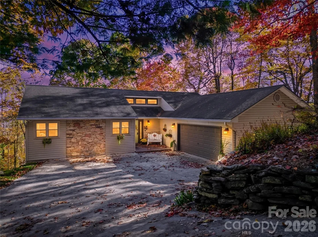 Photo of 110 Spring Path