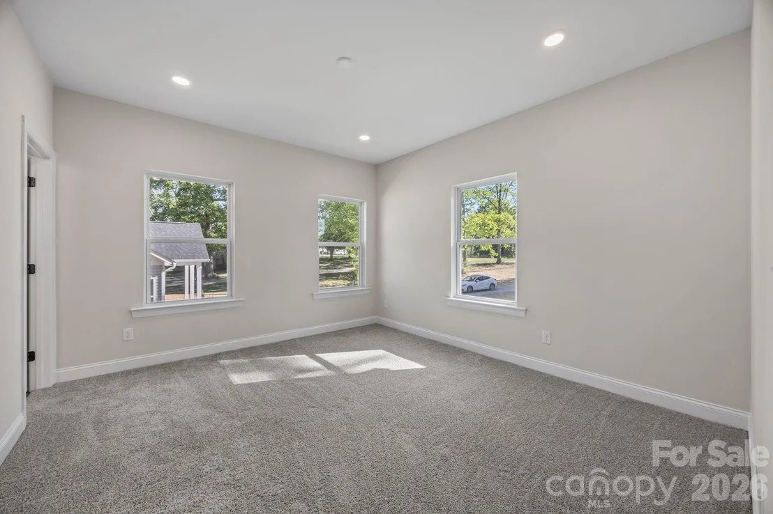 Photo of 818 Bethlehem Road