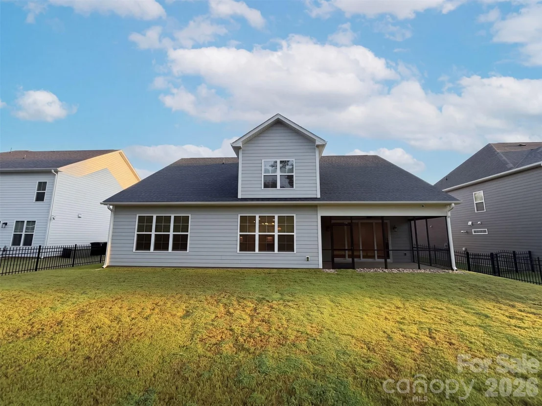 Photo of 2591 Cornelius Place NW