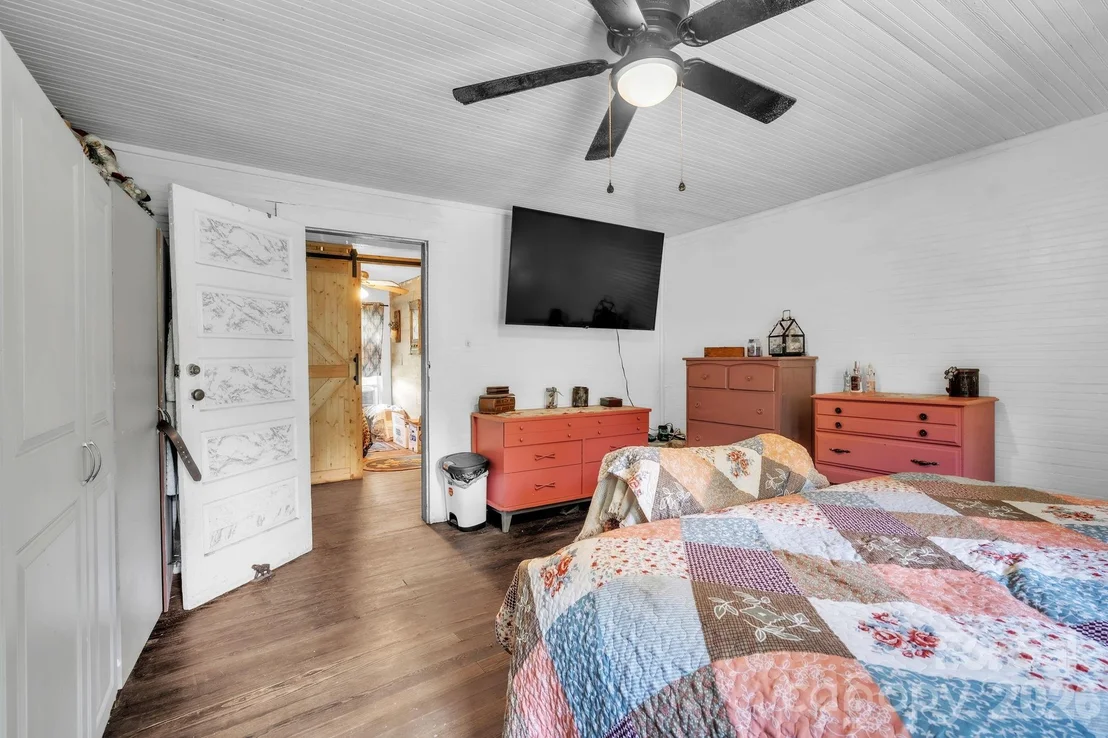 Photo of 140 Painter Road