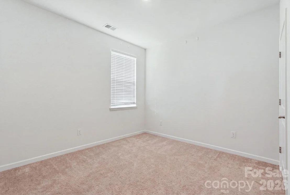 Photo of 1404 Greenock Lane