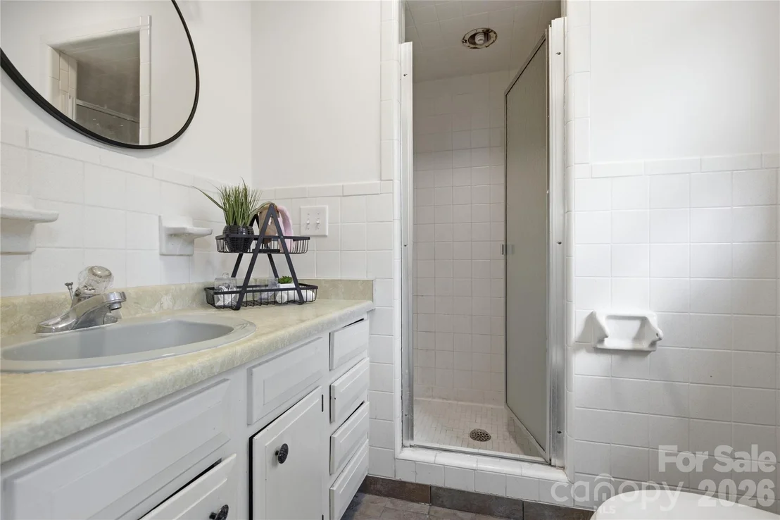 Photo of 169 Greenbriar Drive