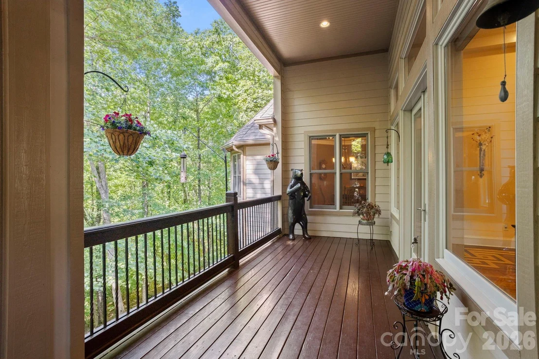 Photo of 132 Pinnacle Peak Lane