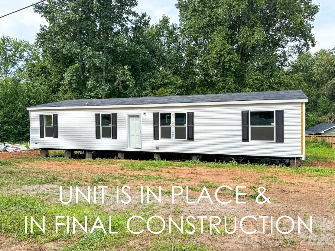 Photo of 2485 Piney Road