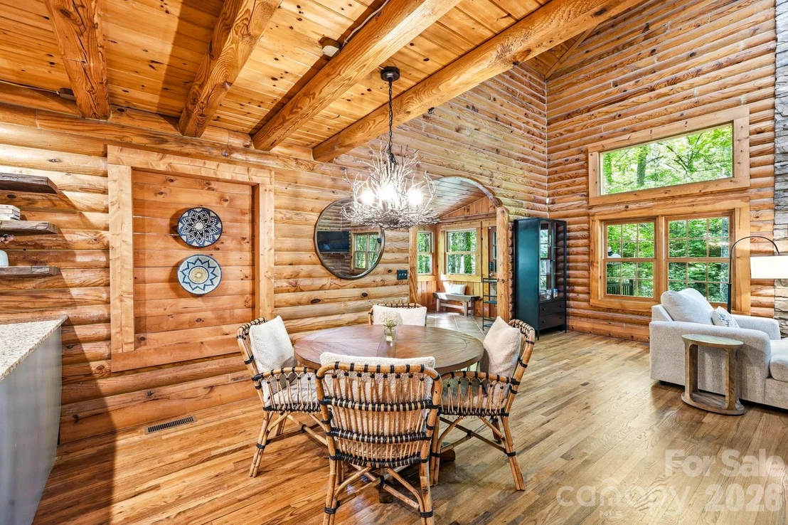 Photo of 16 Shadow Brook Drive