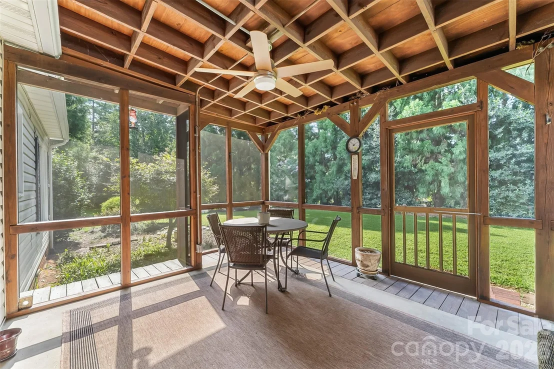 Photo of 4617 Harbor View Terrace