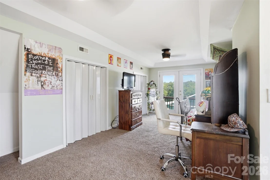 Photo of 5835 Kreps Road