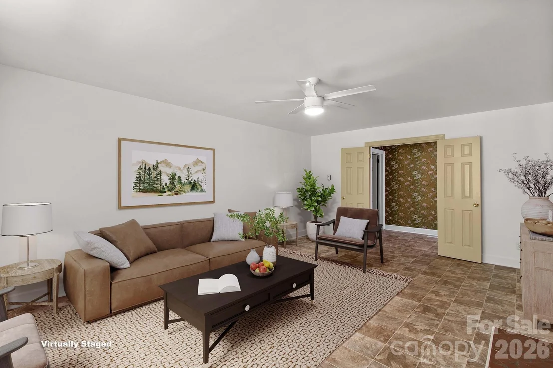 Photo of 875 Bonanza Drive