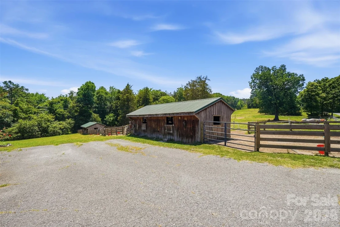 Photo of 5835 Kreps Road