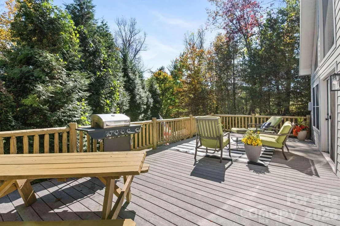 Photo of 19 Holly Crest Lane