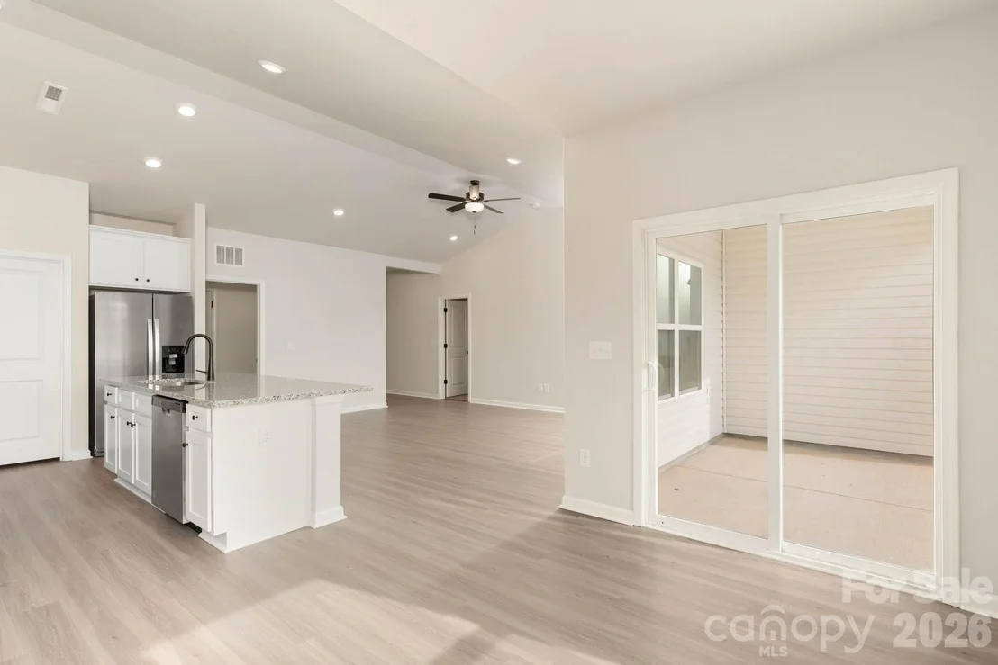 Photo of 3458 Robindale Drive