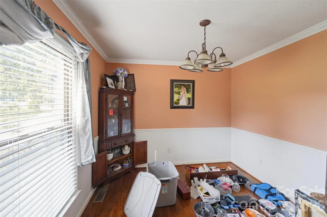 Photo of 204 Hughey Drive